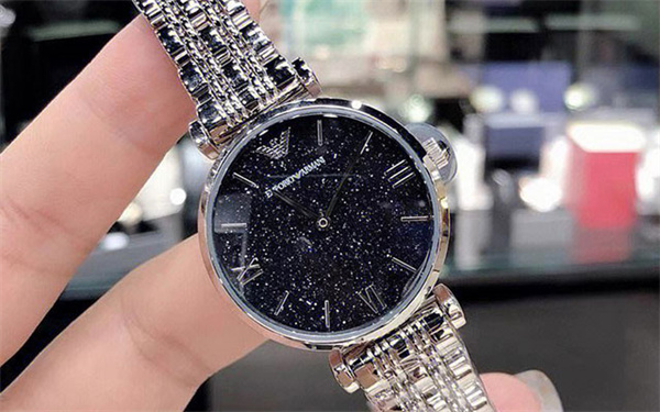 阿玛尼走时不准怎么修复